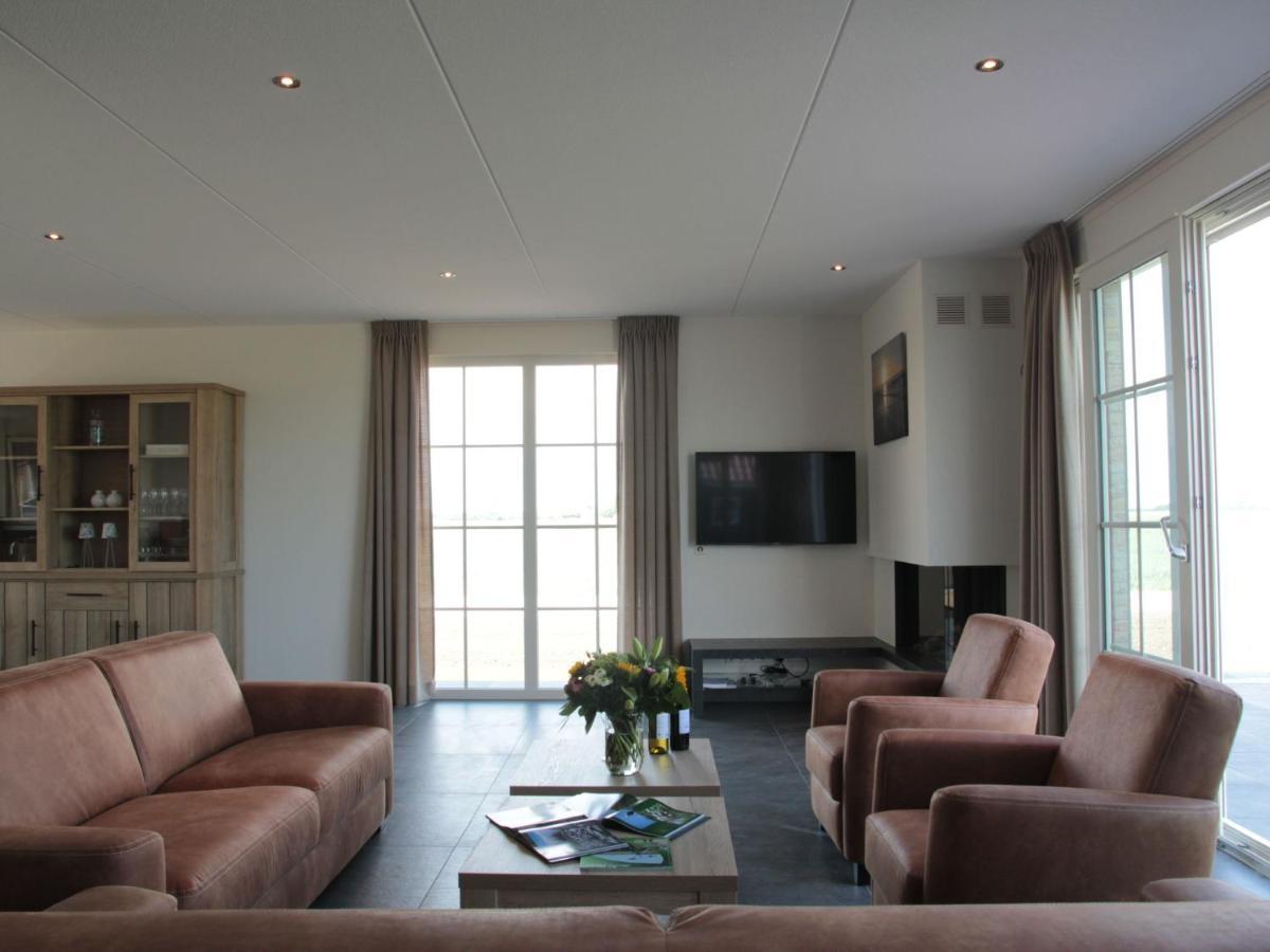 Beautiful And Spacious Villa With A Panoramic View Near The Beach Of Cadzand Extérieur photo