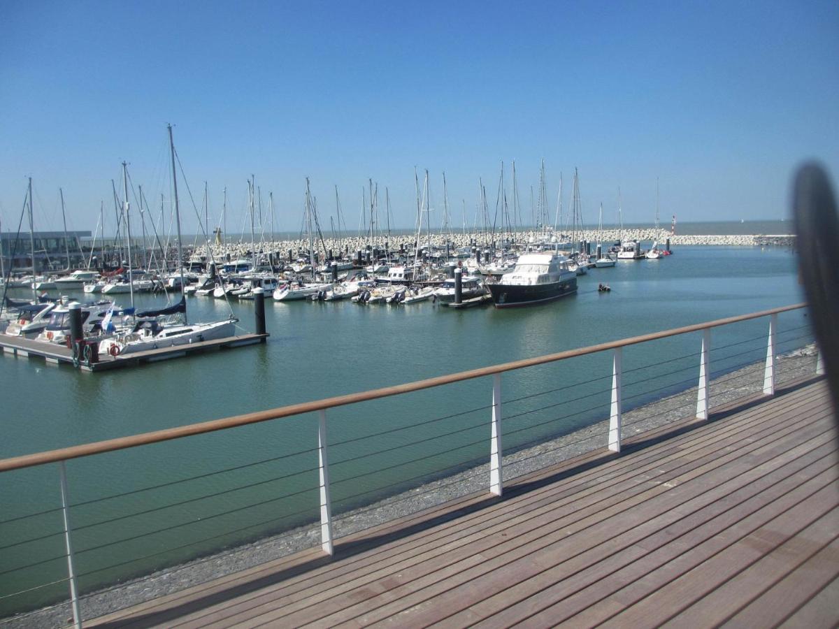 Beautiful And Spacious Villa With A Panoramic View Near The Beach Of Cadzand Extérieur photo